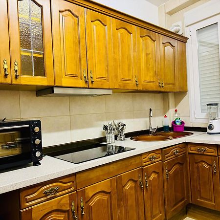 Appartement Pisos Familiares Barajas à Madrid Extérieur photo