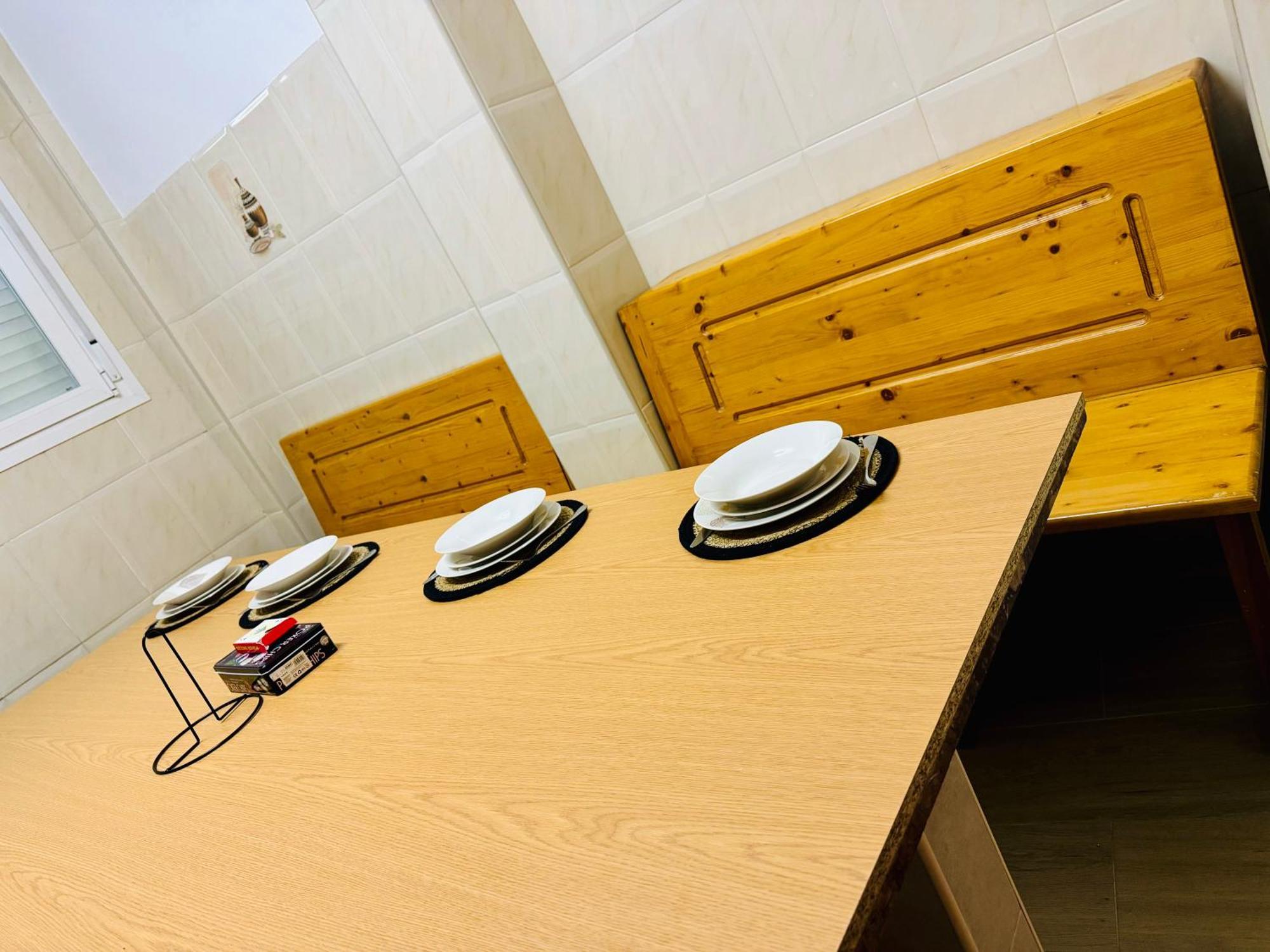 Appartement Pisos Familiares Barajas à Madrid Extérieur photo